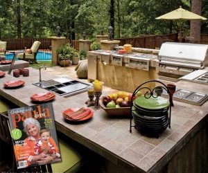 4 Appliances for Outdoor Kitchens